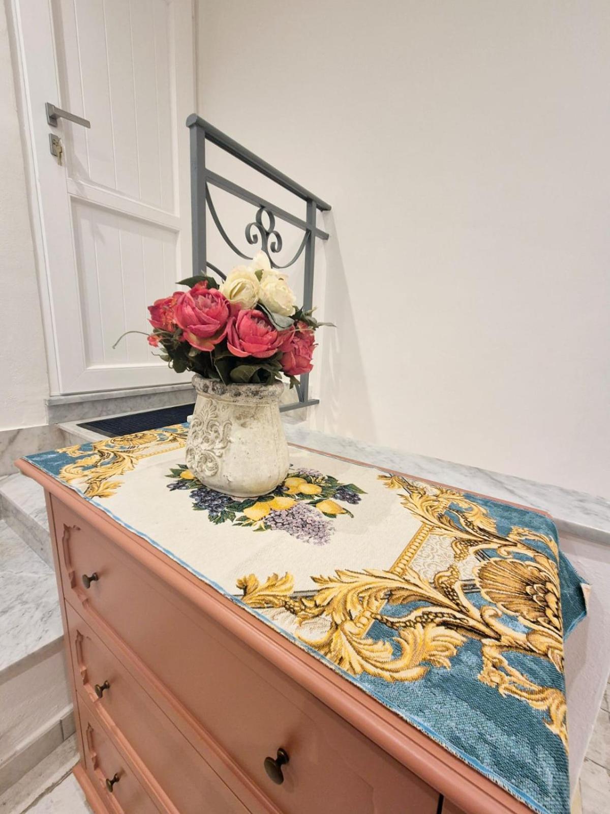 Azzurra Home Terrasini Εξωτερικό φωτογραφία