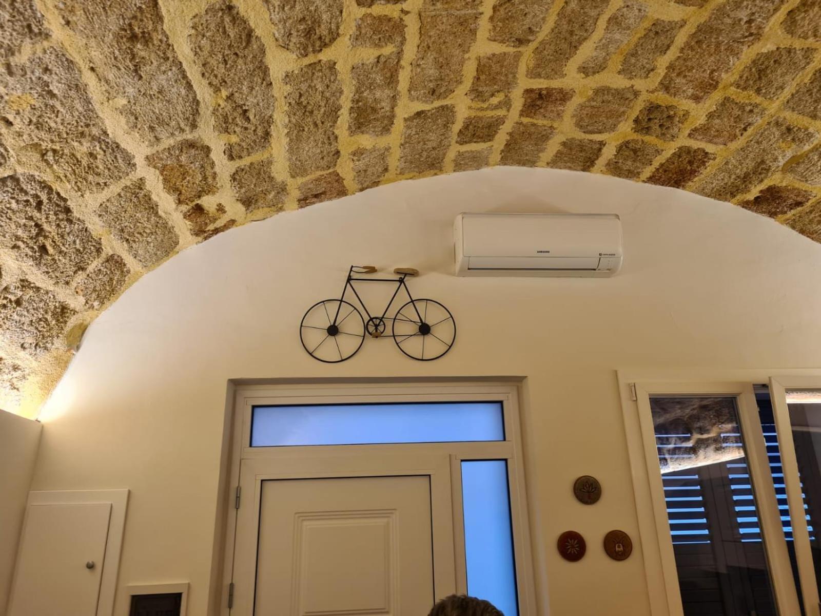 Azzurra Home Terrasini Εξωτερικό φωτογραφία