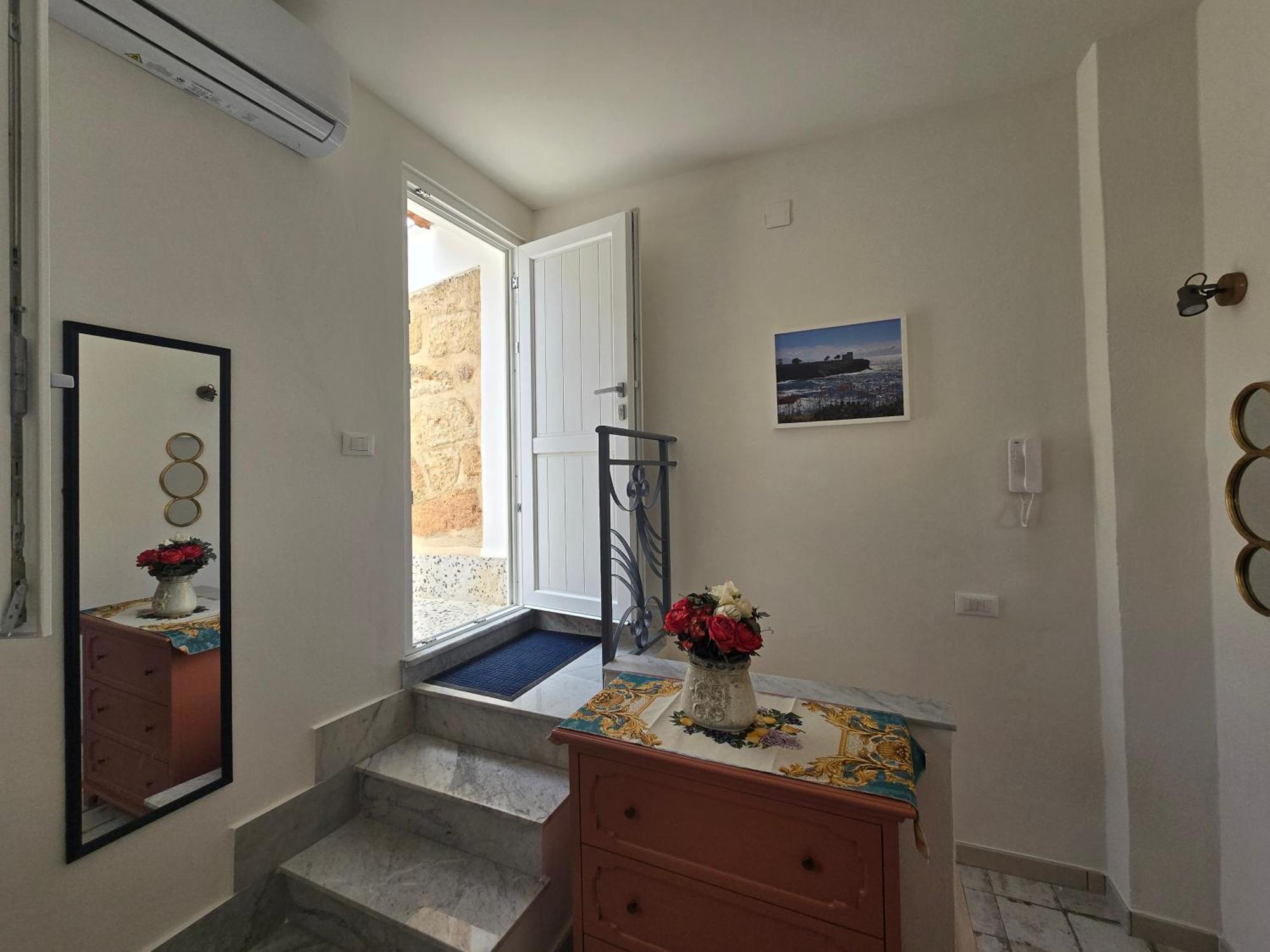 Azzurra Home Terrasini Εξωτερικό φωτογραφία